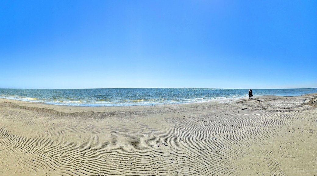spiaggia e mare a lido degli estensi in italia
