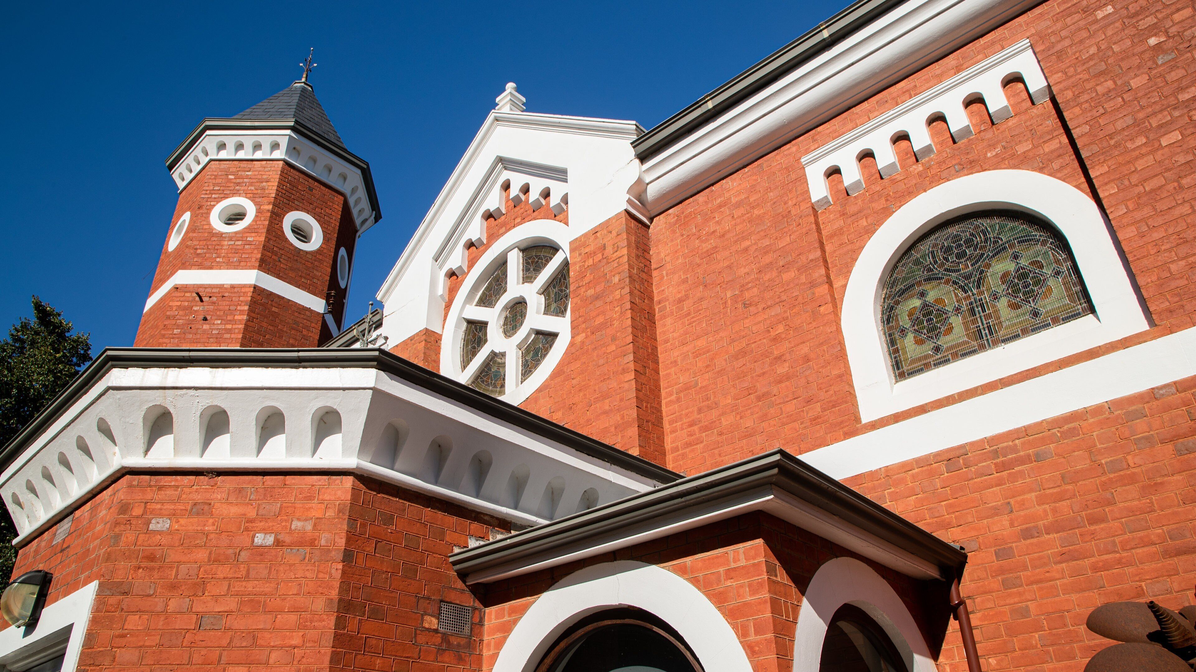 Wangaratta Art Gallery which includes heritage architecture