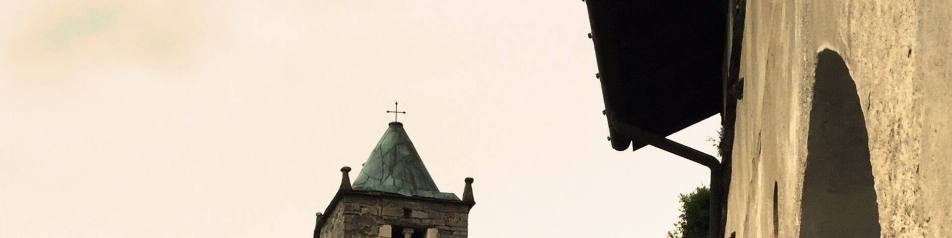 Santa Caterina Del Sasso, it's a very old place of peace and meditation.
There is a story of an Eremita who wanted to abandon everything and live in a peace with all over the world. He create a space that today is a famous place for the structure immediately direct to the lake and with a view overall the Maggiore Lake.