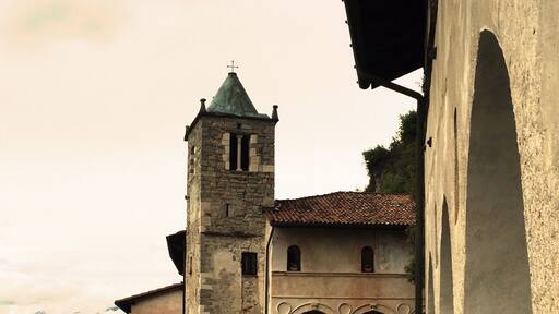 Santa Caterina Del Sasso, it's a very old place of peace and meditation.
There is a story of an Eremita who wanted to abandon everything and live in a peace with all over the world. He create a space that today is a famous place for the structure immediately direct to the lake and with a view overall the Maggiore Lake.