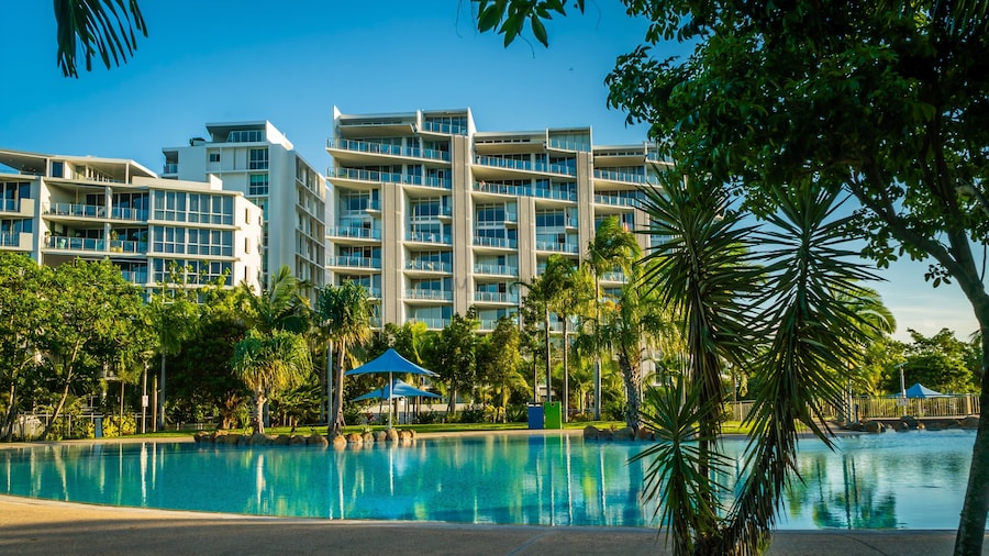 Bluewater lagoon in Mackay, Queensland, Australia, in the summer
