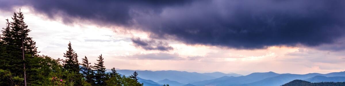 This shot was on the Blue Ridge Parkway just past Mt Mitchell NC. Awesome views from the parkway, just don’t be limited to the overlooks. #blueridgeparkway #northcarolina #hiking #outdoors #wanderlust