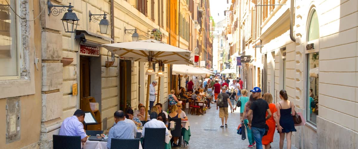 Via del Babuino featuring cafe scenes, dining out and a city