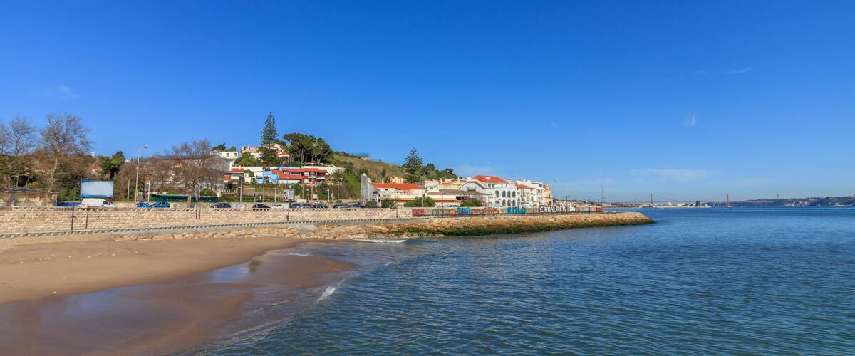 Vista do Passeio maritimo em Caxias Oeiras