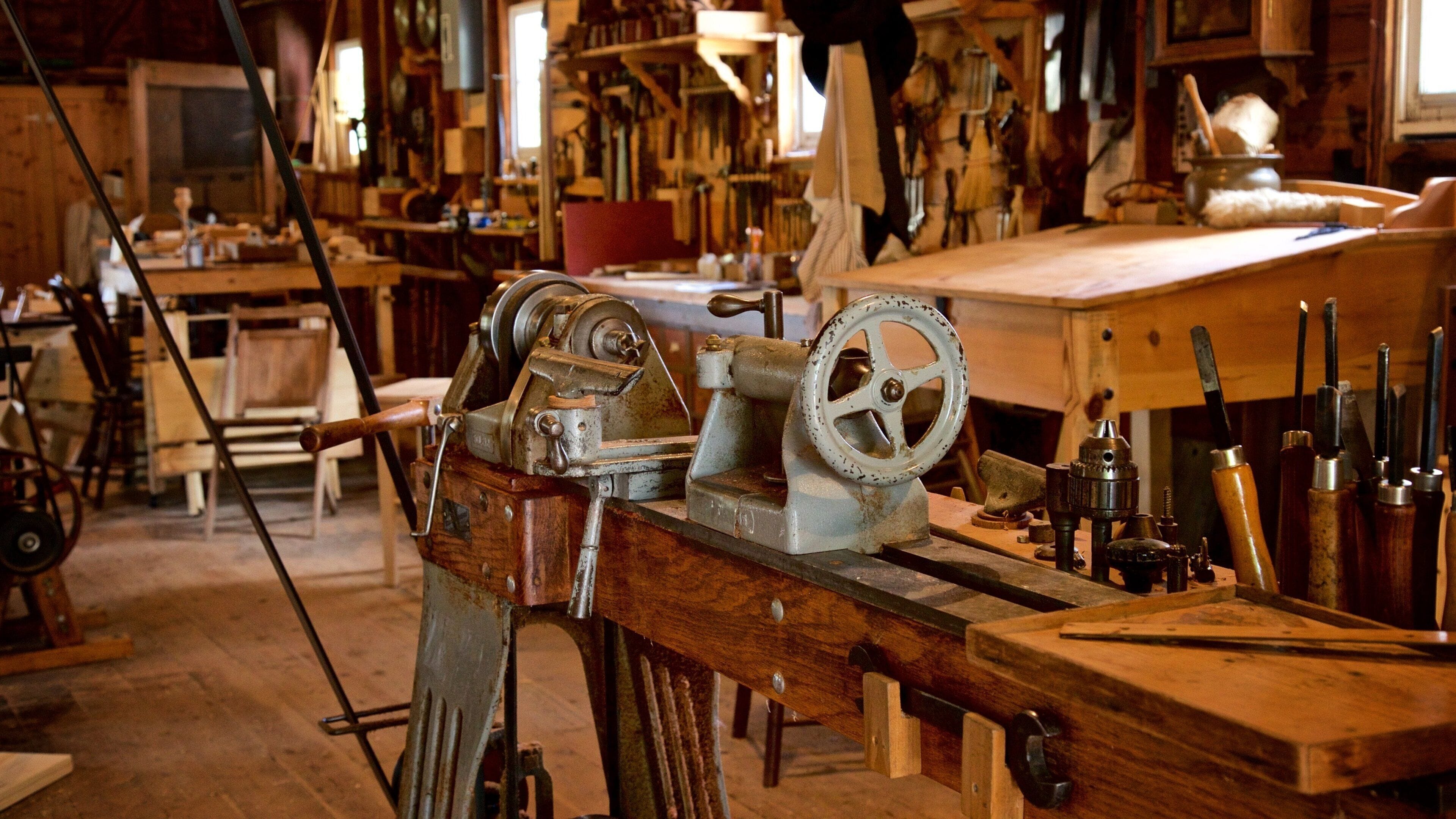 Stuhr Museum of the Prairie Pioneer which includes heritage elements and interior views