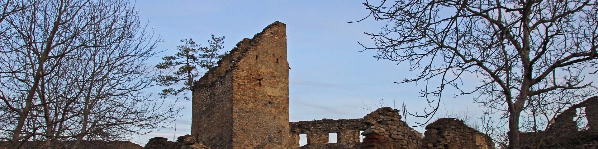 The remains of the fortress overlooking the small town of Saschiz