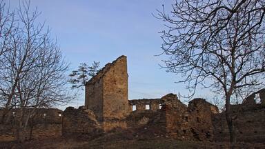 The remains of the fortress overlooking the small town of Saschiz
