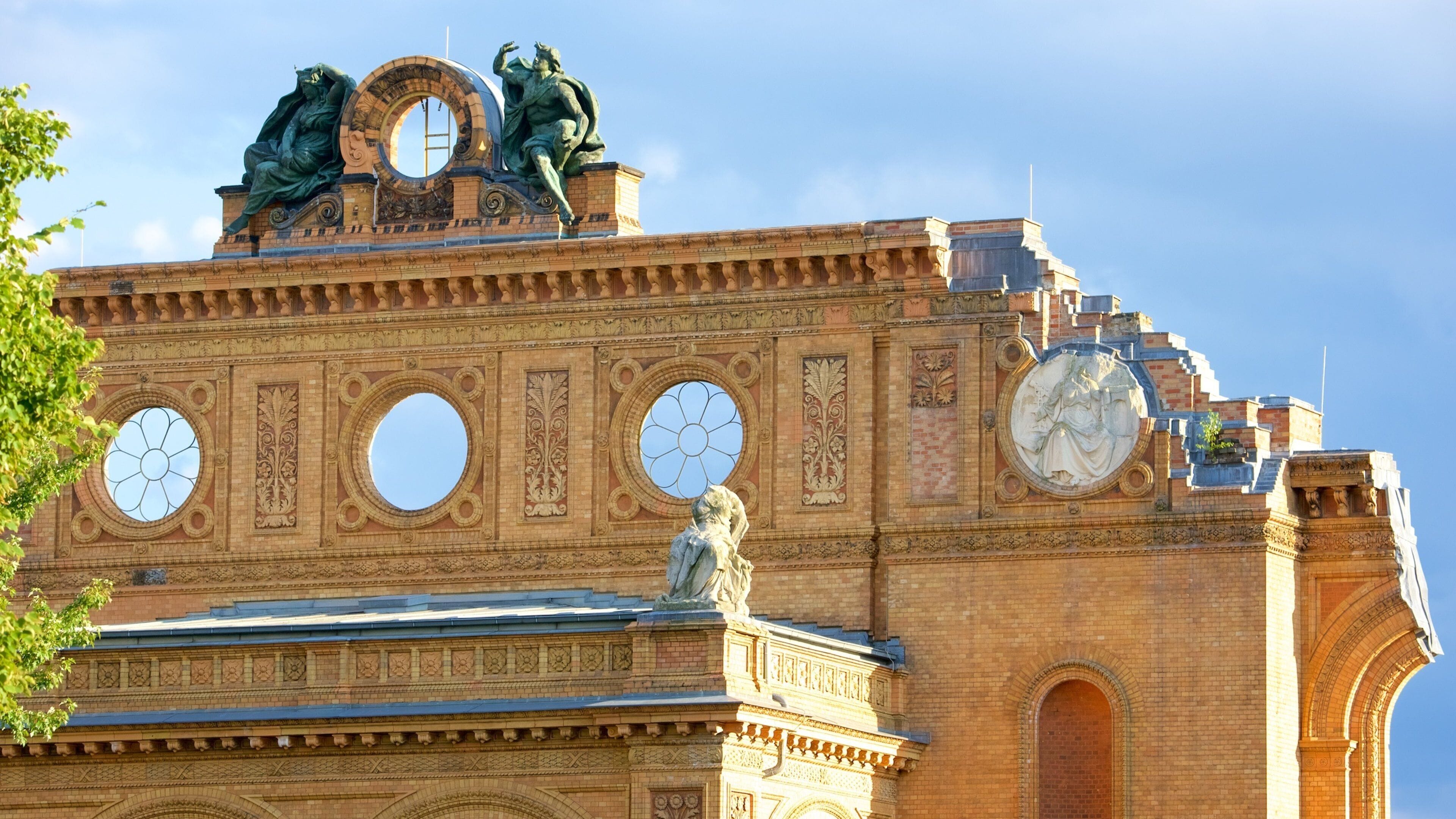 Kreuzberg showing a city