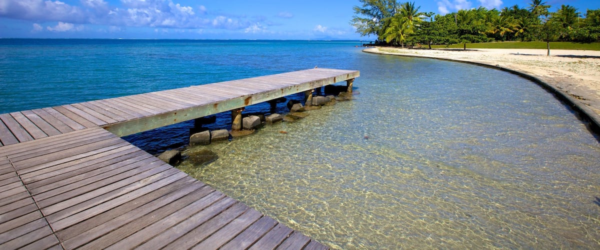 Marae Taputapuatea das einen allgemeine Küstenansicht