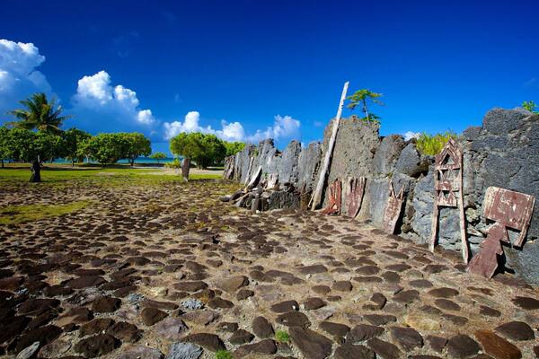 Marae Taputapuatea featuring tranquil scenes