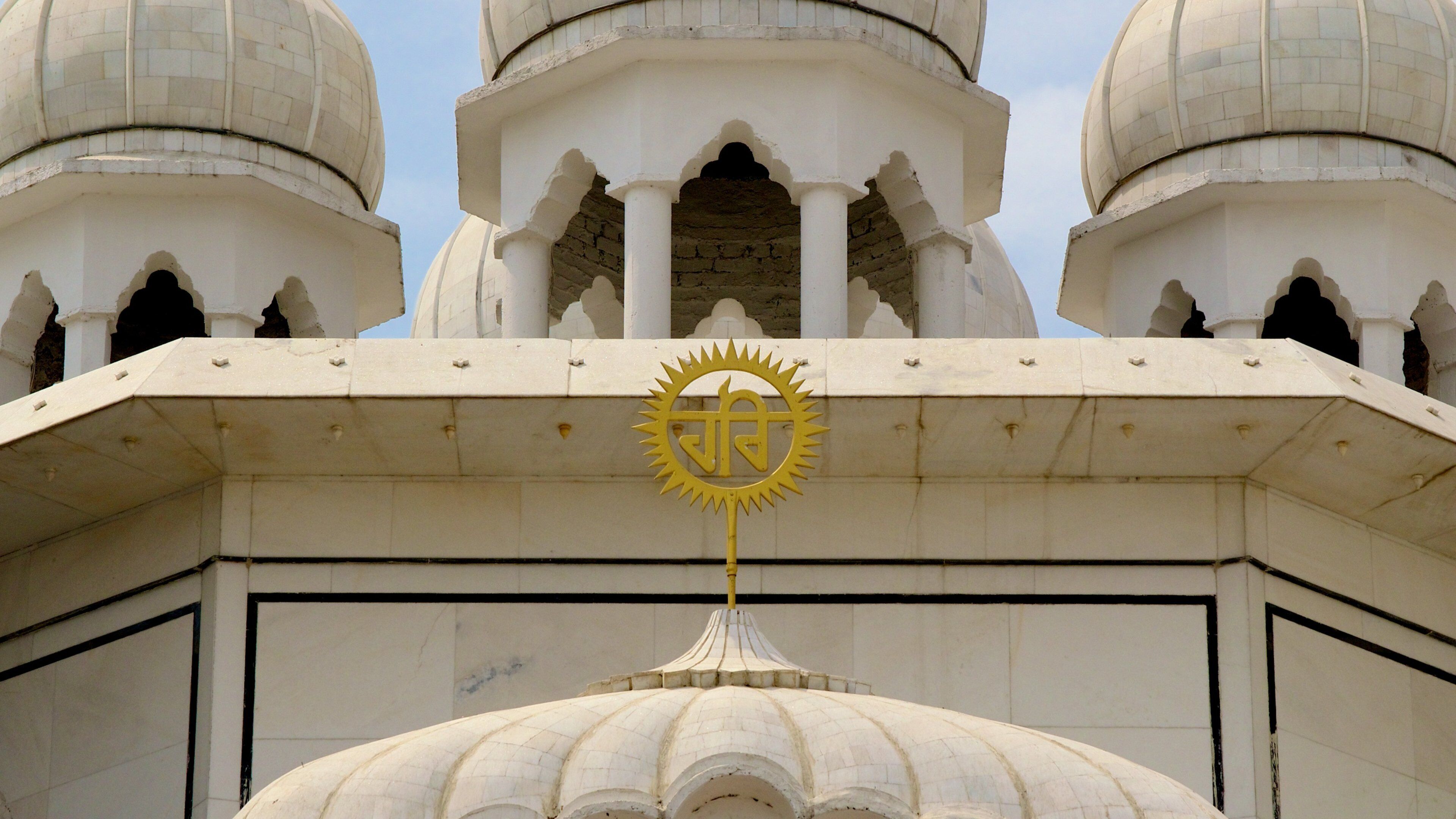 Shri Guru Ravidas Mandir Chak Hakim フィーチャー 遺跡 と 寺院あるいは礼 拝所
