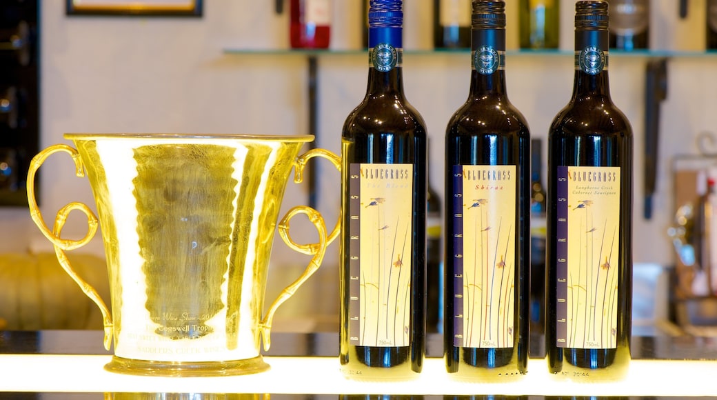 Saddler\\\'s Creek Wines featuring drinks or beverages