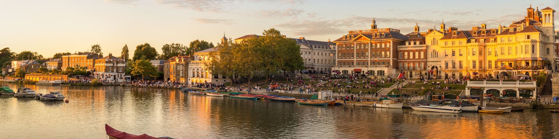 Richmond Riverside on a Summers Evening, London, UK