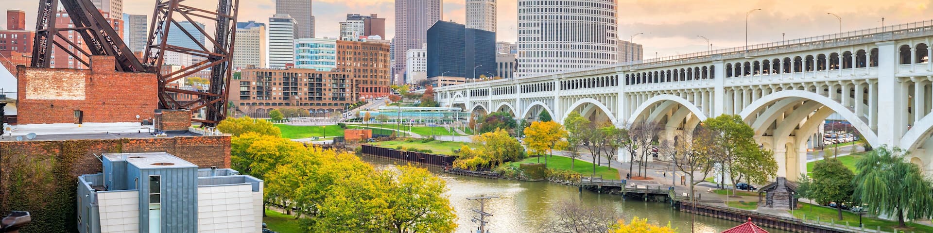 View of downtown Cleveland skyline in Ohio USA