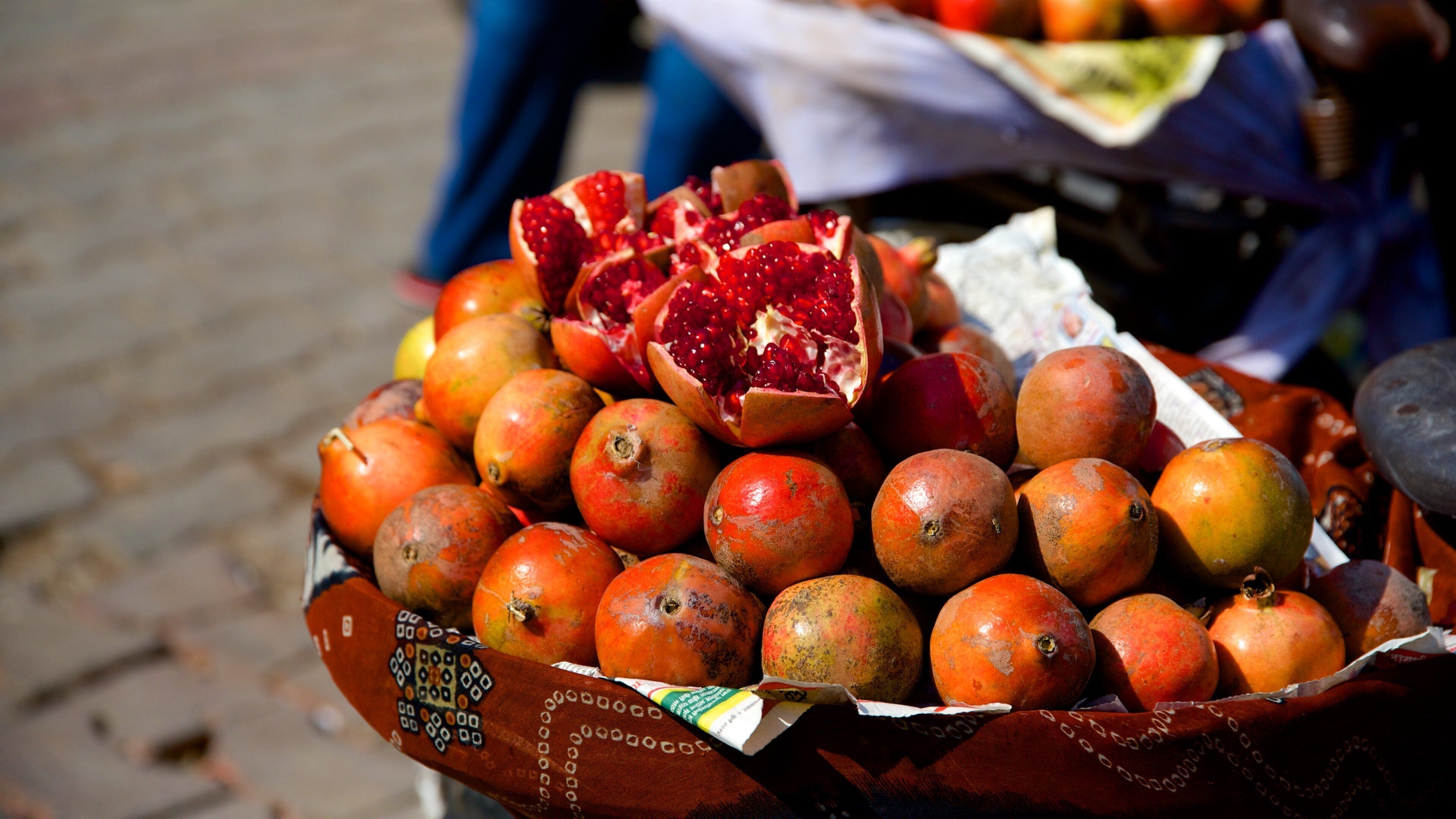 Sai Baba Temple showing markets