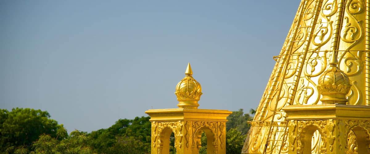 Sai Baba Temple which includes heritage architecture and a temple or place of worship