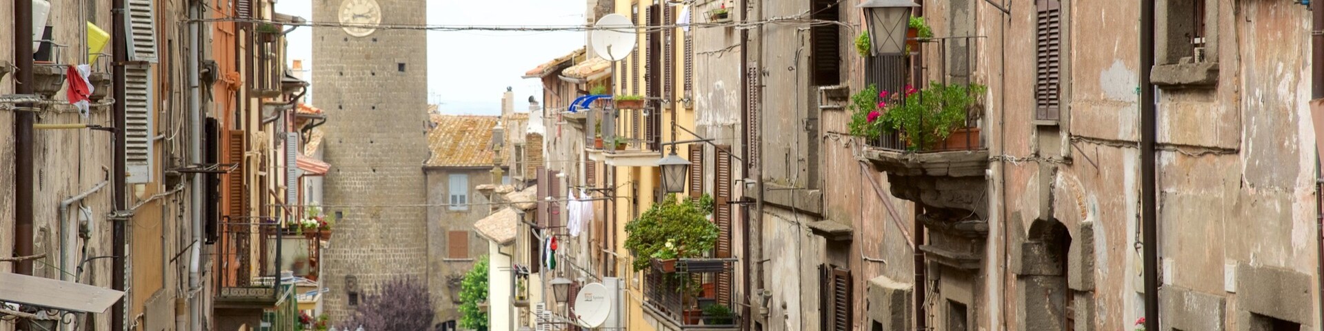 Bagnaia montrant patrimoine architectural