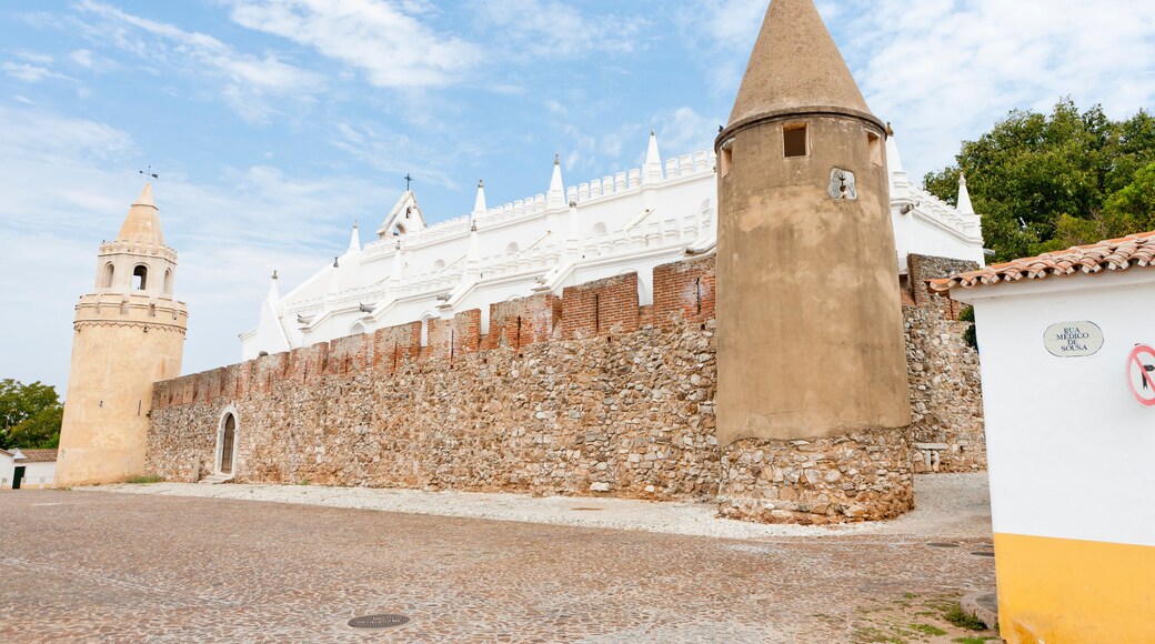 Viana do Alentejo Castle, Alentejo, Portugal