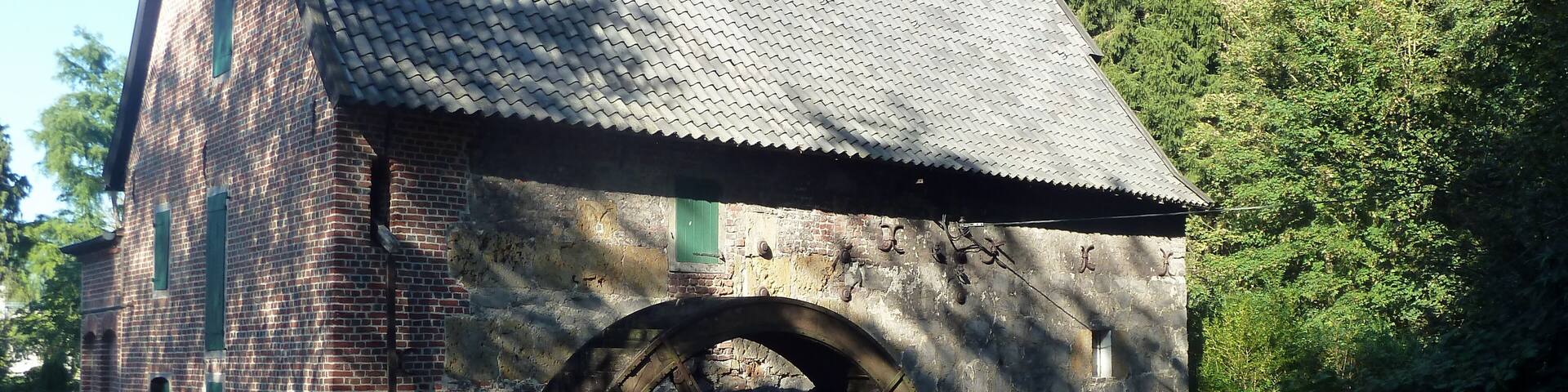 Die alte WassermĂŒhle am Schloss Gartrop