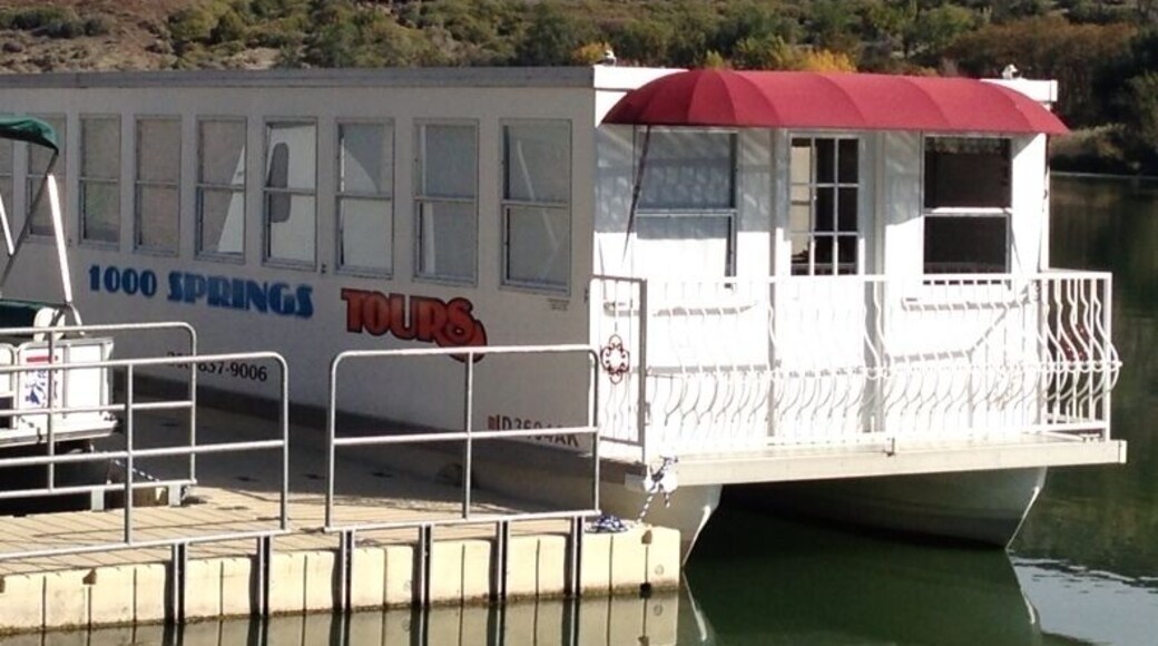 Someday I would like to do the dinner cruise!