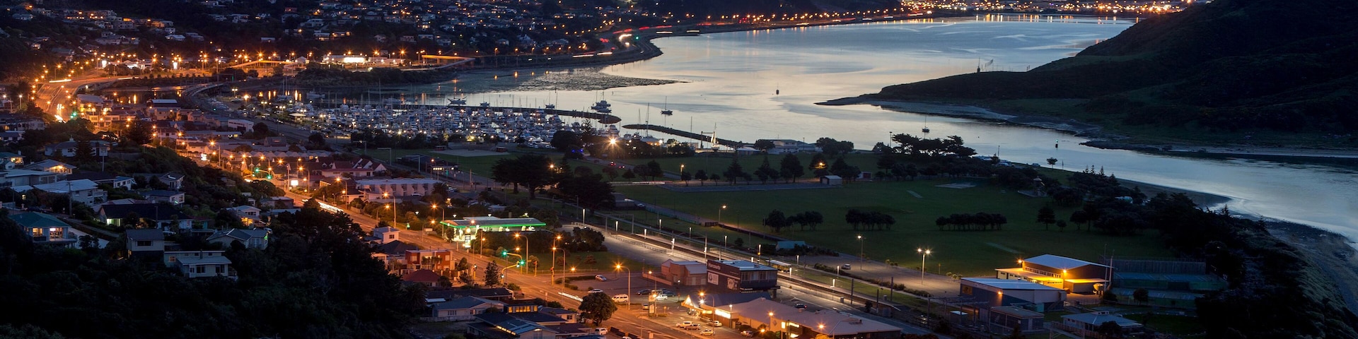 Paremata to Porirua at night