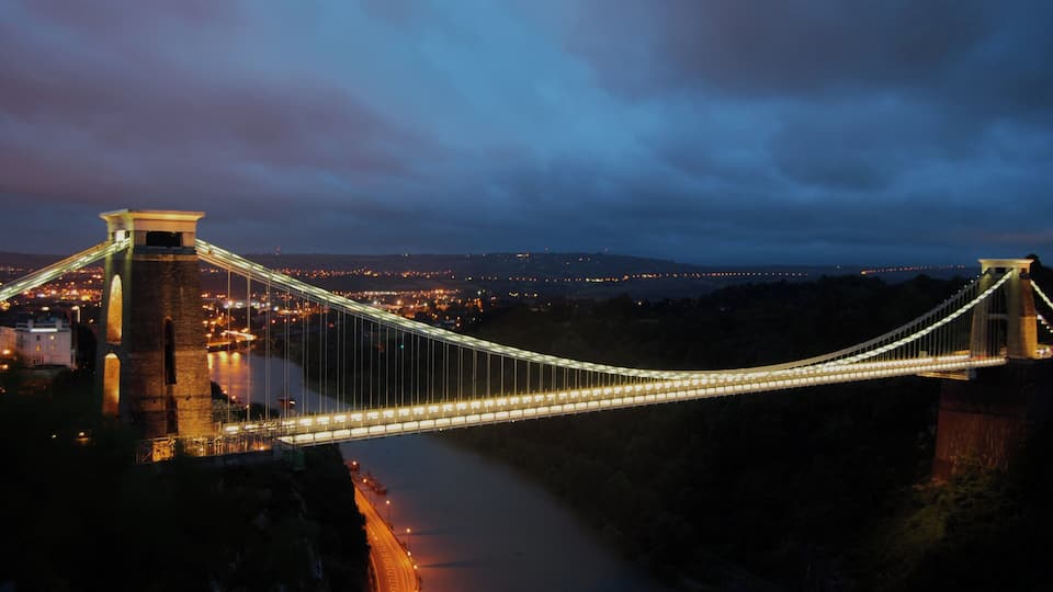 Clifton Suspension Bridge Wikidata has entry Q162170 with data related to this item.