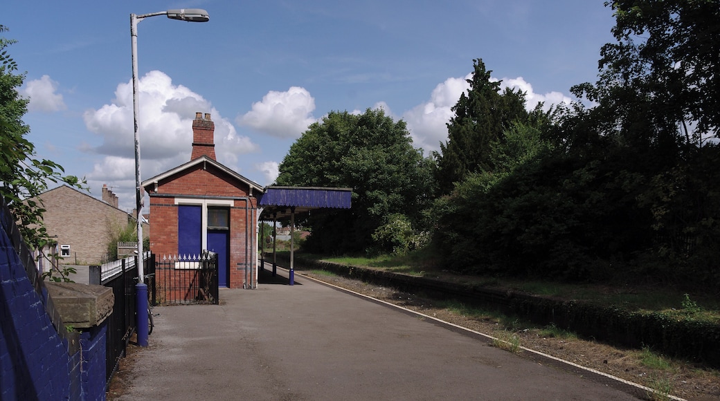 Redland railway station in Bristol, looking east.