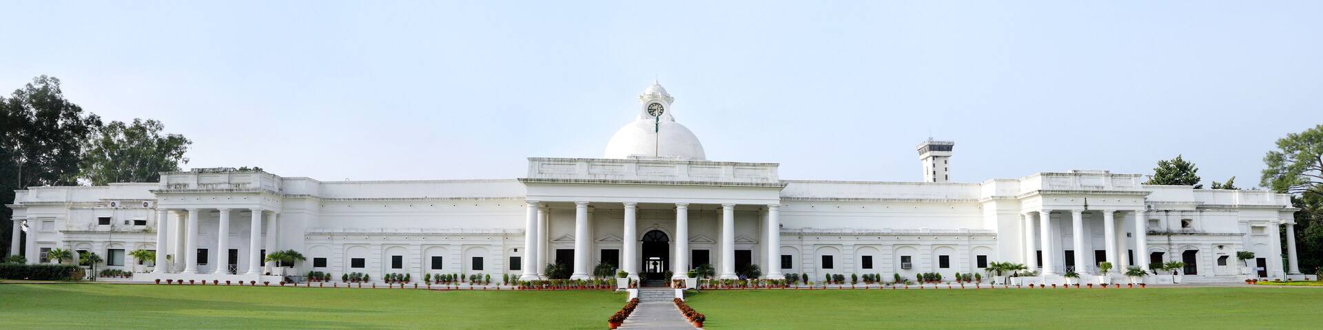 Broad view of ancient administrative building of IIT Roorkee