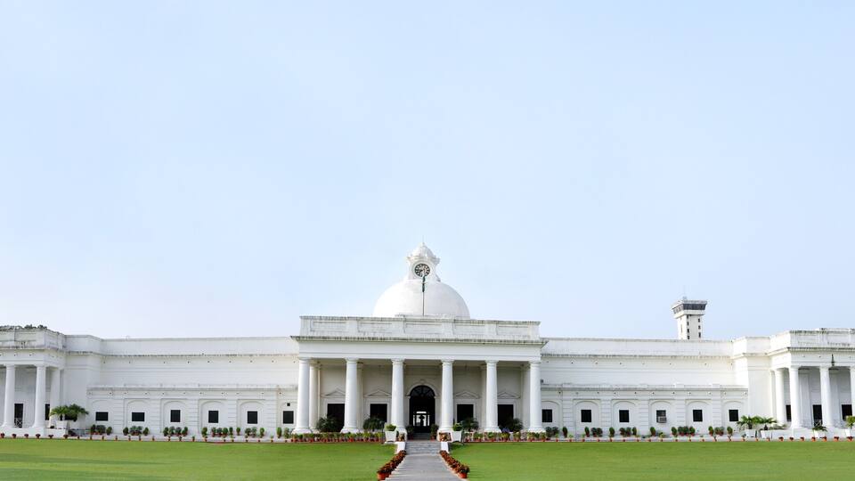 Broad view of ancient administrative building of IIT Roorkee