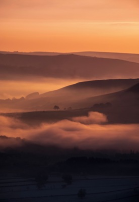 At this time of year, the Hope Valley and surrounding areas are great spots for inversions, giving great sunrise opportunities.