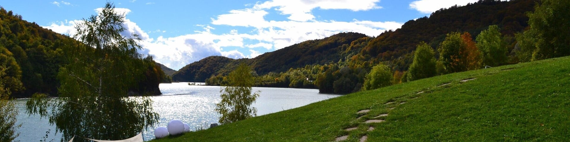 A cozy place to relax in the middle of the nature.