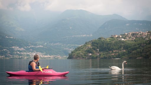 New friendship born in the waters of Lake Como and in the morning coolness.
#BestOf5