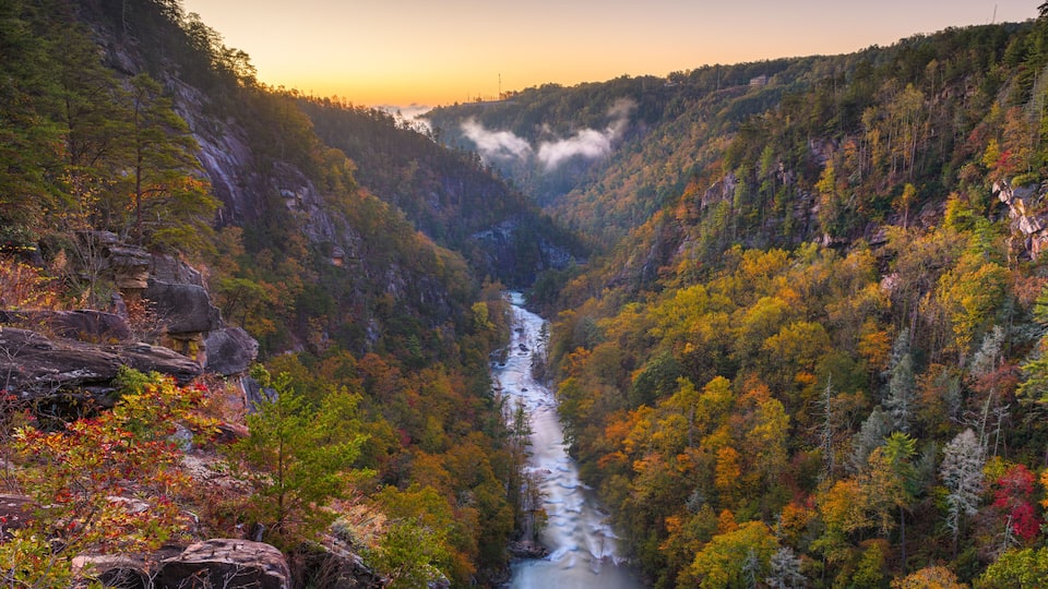 Tallulah Falls, Georgia, USA overlooking Tallulah Gorge