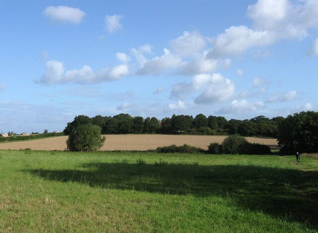 Knaves Acre The name of the field according to the 1843 tithe map and formerly part of Frankbarrow, a medieval deer park that was disparked and enclosed in the 16th century. The triangular field bounded on its northern edge by a stream now lies next to the eastern edge of Burgess Hill. A footpath heads off to the Janes Lane on the right being illegally ridden on by a pensioner on a bicycle.