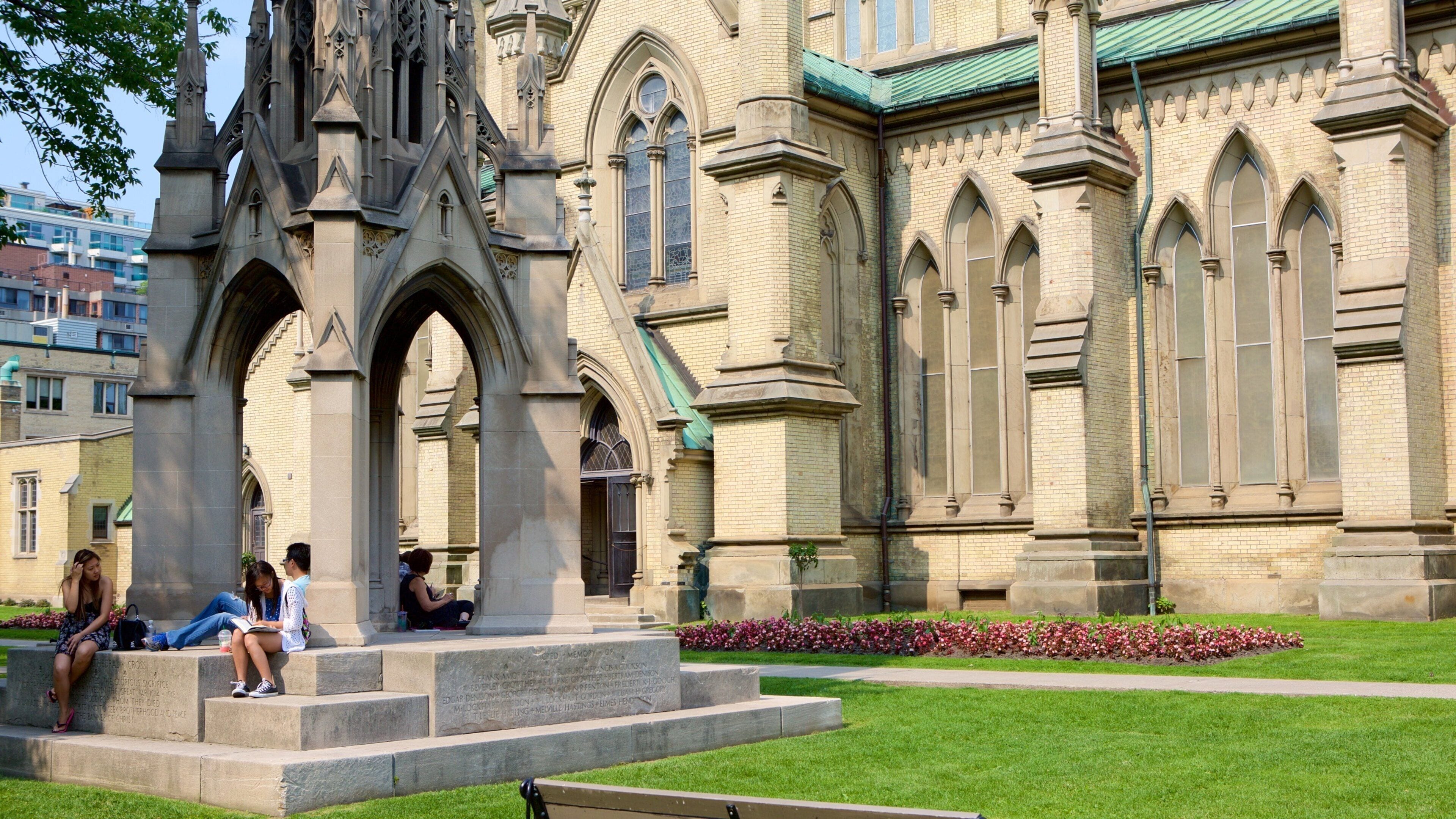 Old Town featuring heritage elements, heritage architecture and a church or cathedral