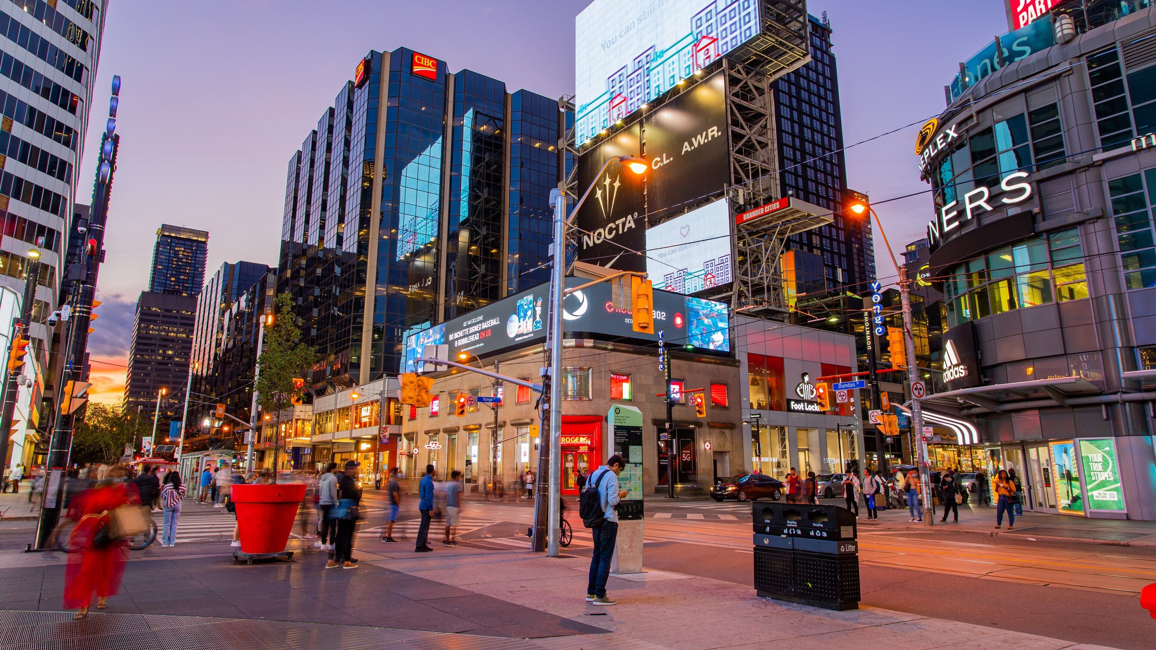 Yonge-Dundas Square featuring a city, street scenes and cbd