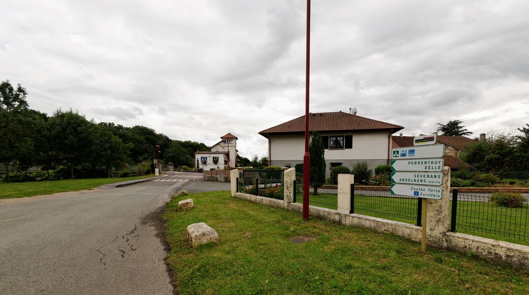 This file was uploaded with Commonist. La liaison cyclable FrancoVéloSuisse à Andelnans.