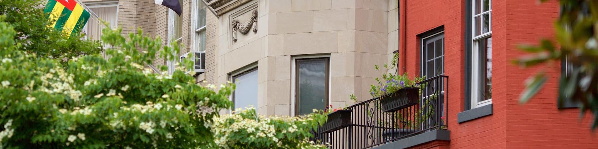 Embassy Row featuring heritage elements and an administrative buidling
