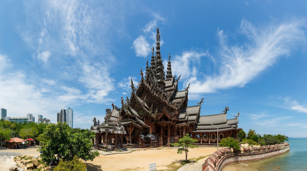 Sanctuary of Truth in Pattaya, Thailand
