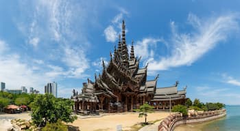 Sanctuary of Truth in Pattaya, Thailand