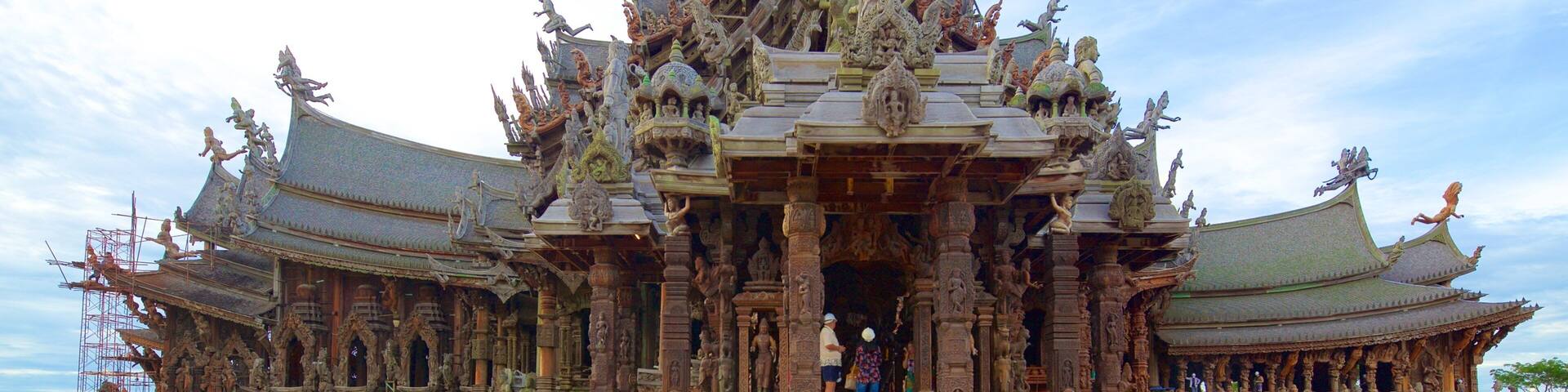 ザ サンクチュアリ オブ トゥルース フィーチャー 寺院あるいは礼拝所