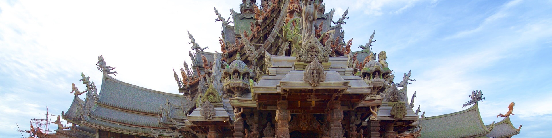 The Sanctuary of Truth welches beinhaltet Tempel oder Andachtsstätte