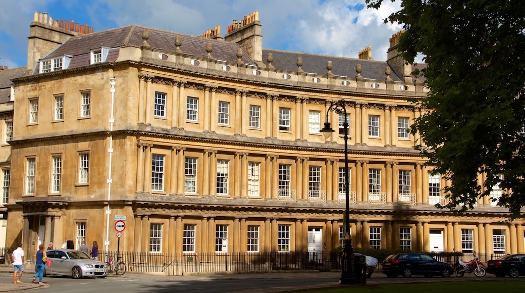 The Circus mostrando arquitectura patrimonial