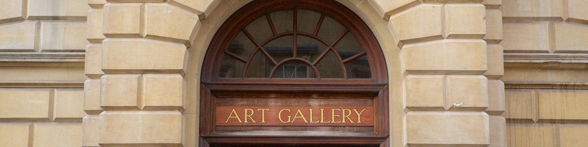 Victoria Art Gallery caracterizando sinalização