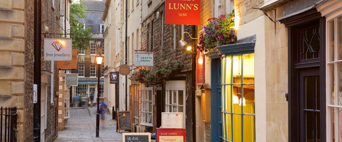 Sally Lunn\'s which includes a city, signage and street scenes