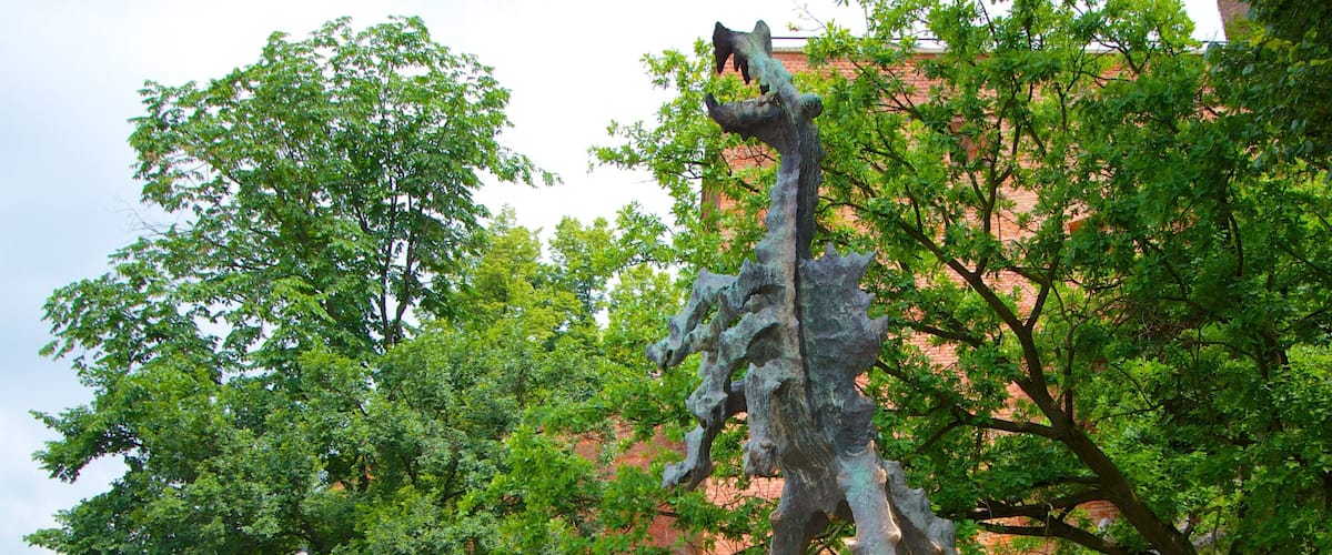 Dragon\'s Den som inkluderar konst, utomhuskonst och en staty eller skulptur