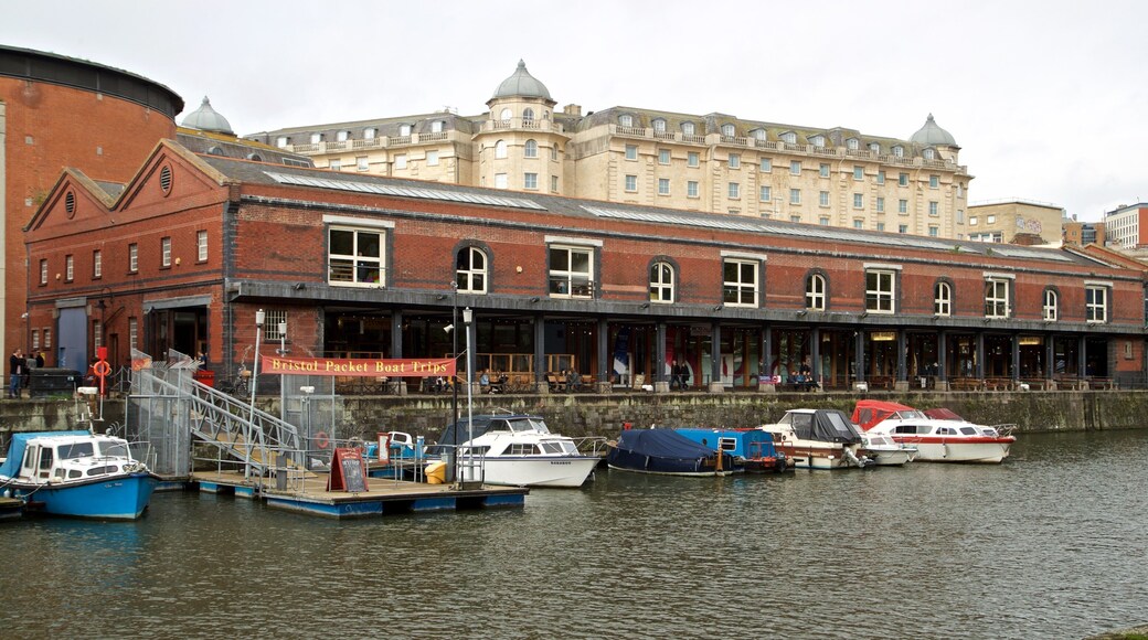 Watershed mostrando uma baía ou porto