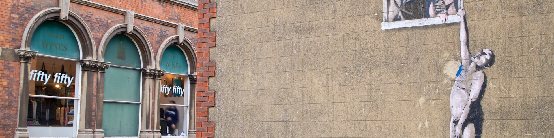 Grafites de Banksy - Frogmore Street mostrando arte ao ar livre