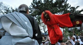 Dragon dance festival at Hakusanjinja