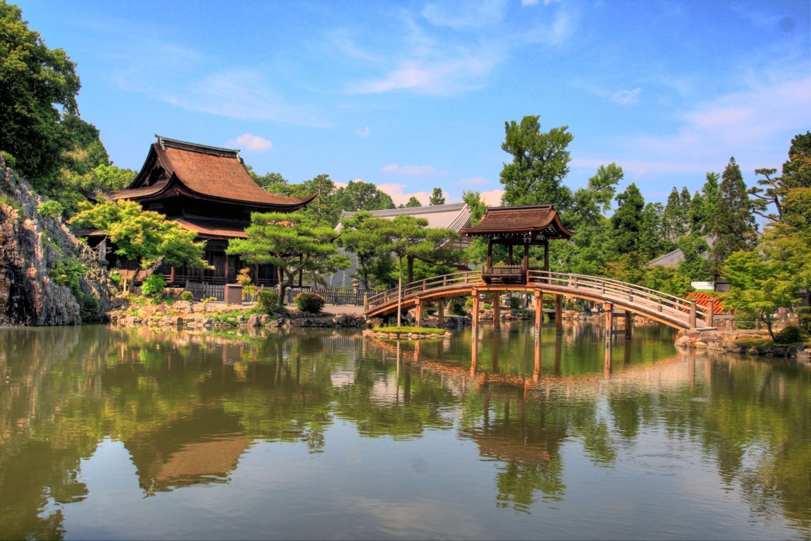 虎渓山永保寺 観音堂と無際橋